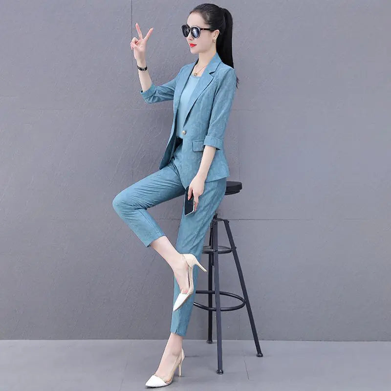 Elegant Women's 3-Piece Suit Set 2023