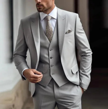 Elegant Men's 3-Piece Slim Suit
